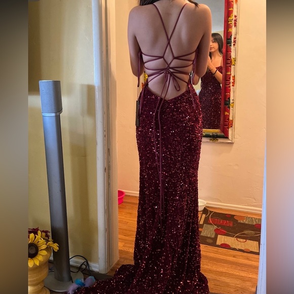 Prom Dress - Picture 4 of 8